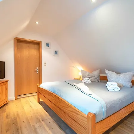Im Reetdachhaus Holiday home *